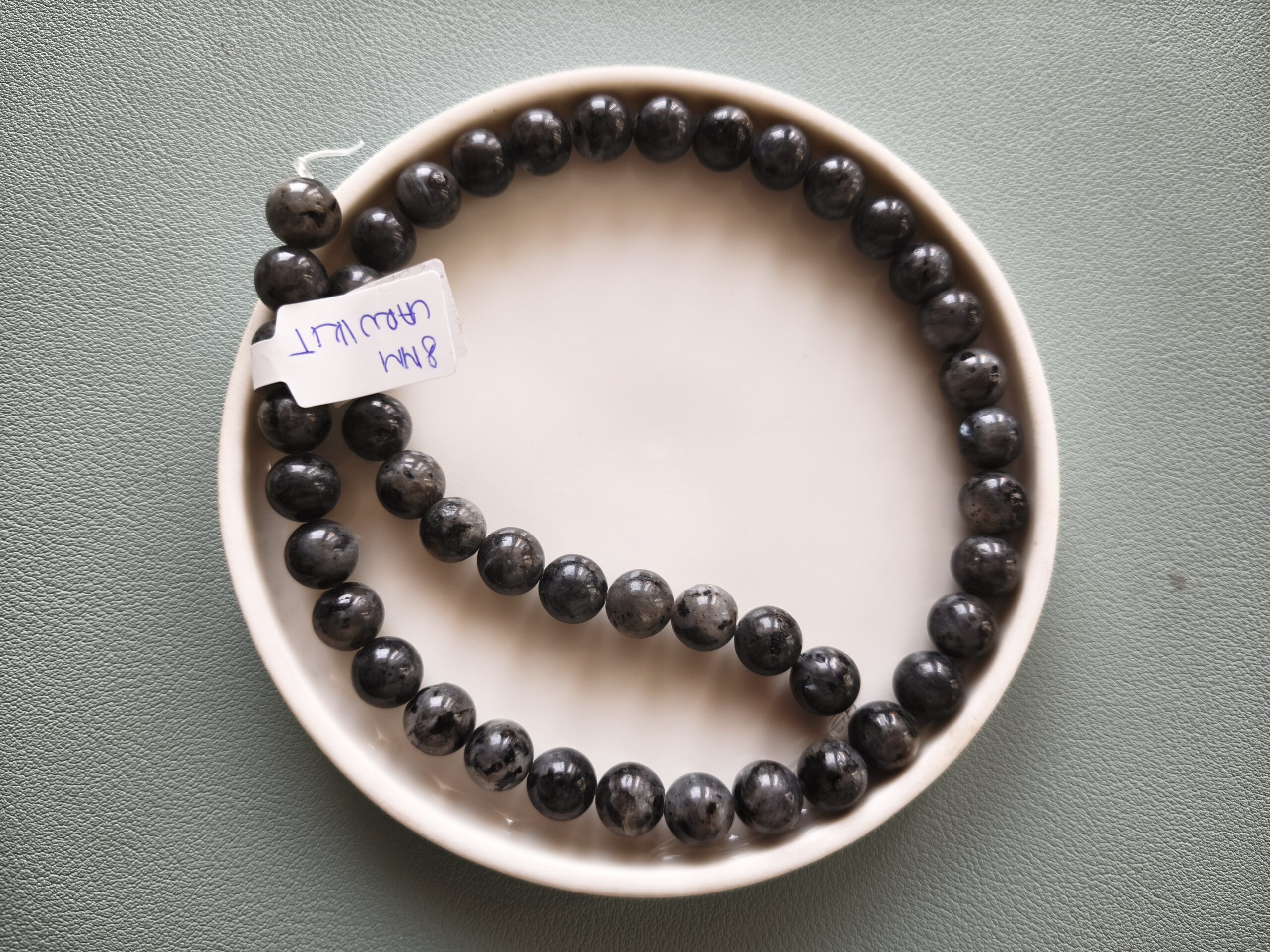 8 mm larvikit szálban