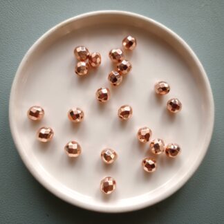 8 mm fazettált rosegold hematit gyöngy
