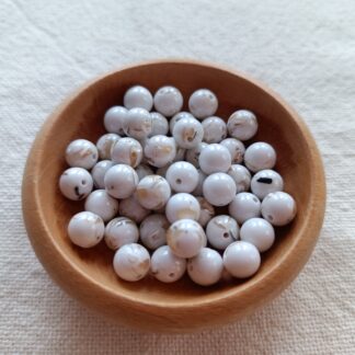 8 mm kagyló krém gyöngy