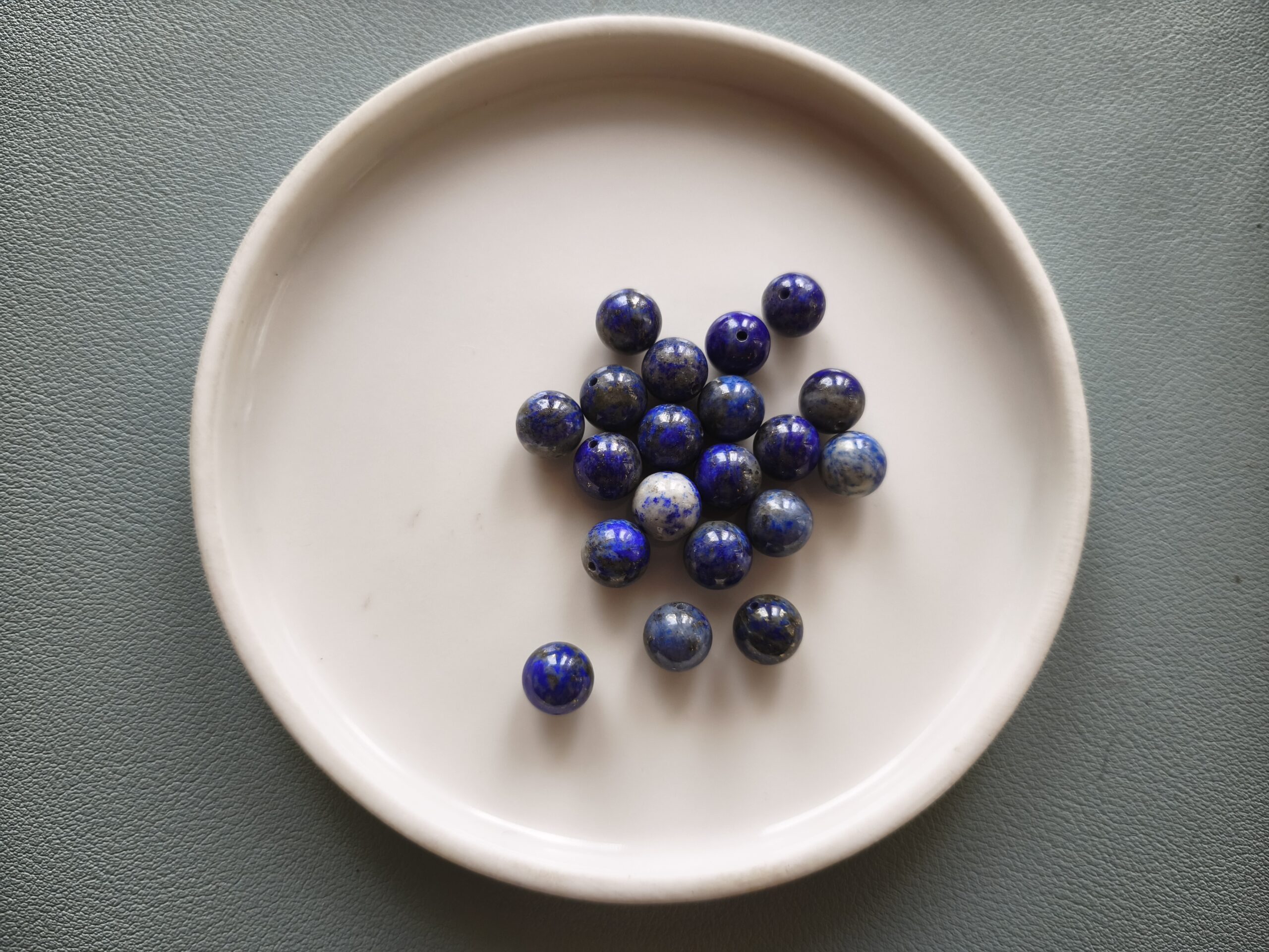 8 mm lapis lazuli ásványgyöngy