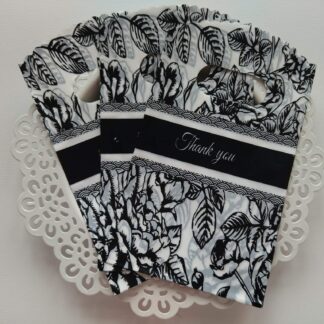 Ajándékzacskó leveles