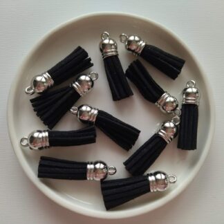 Bőrszálas bojt fekete