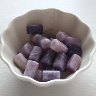 Lepidolit henger ásványgyöngy