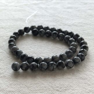 8 mm obszidián hópehely ásványgyöngy szálban