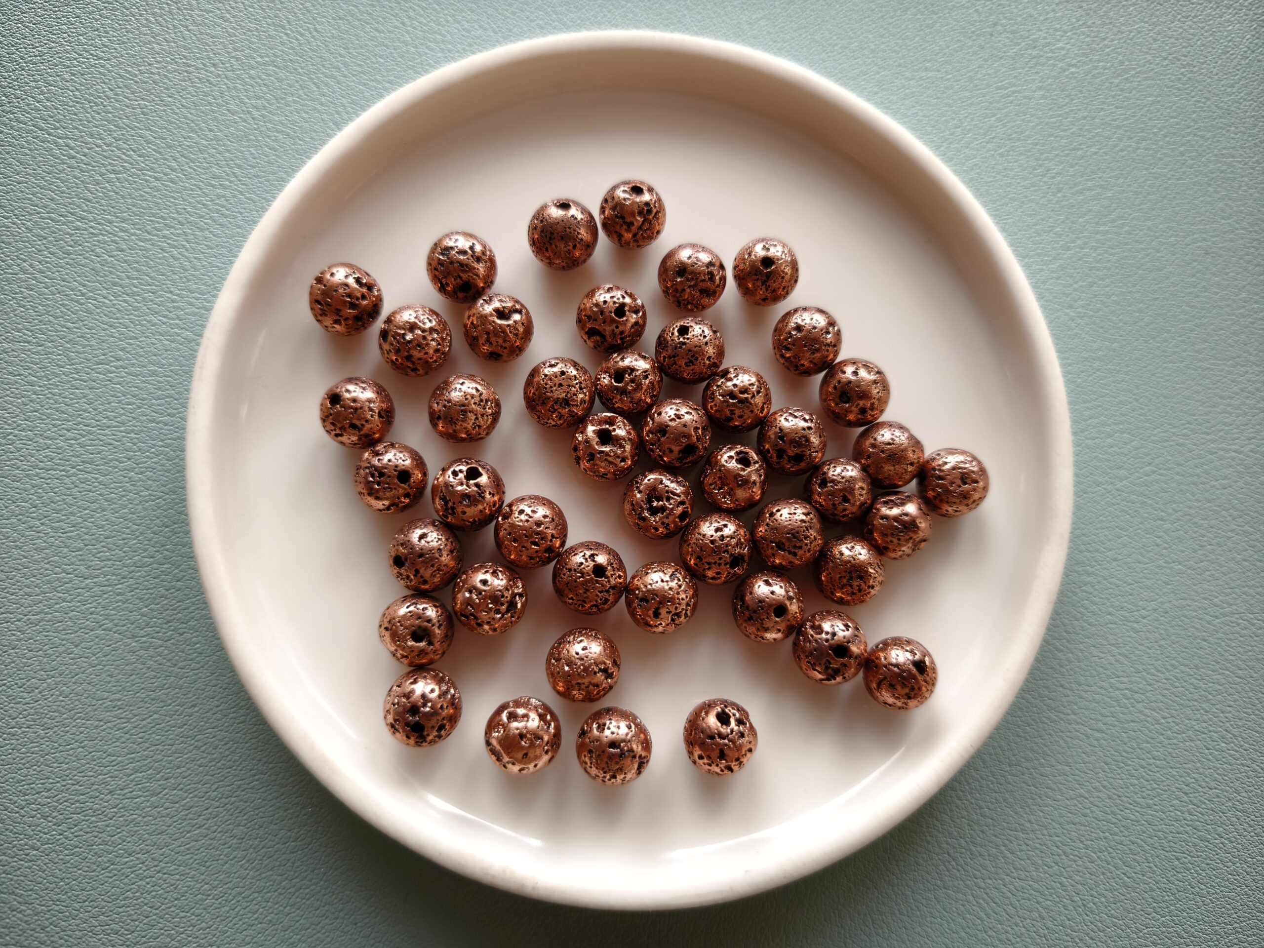 8 mm hematitos bronz lávakő gyöngy