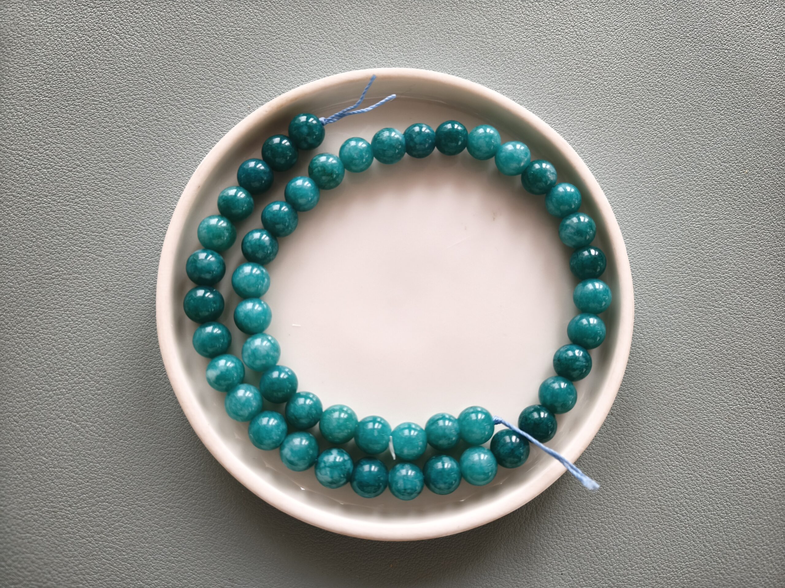 8 mm jade türkiz szálban